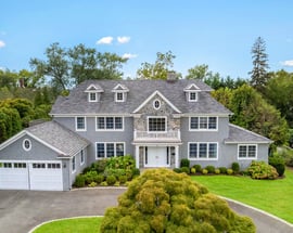 1015 Seven Oaks Lane