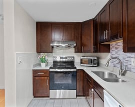 102 Oakwood Avenue #APT B5