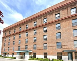 1 S Astor Street #202