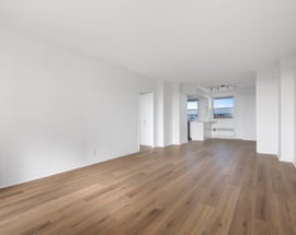 5900 Arlington Avenue #6S