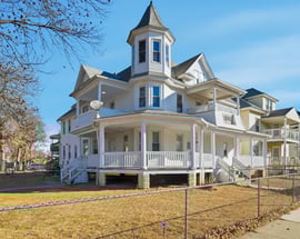 127 Dickinson Street