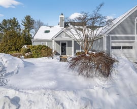 14 Centre Village Drive