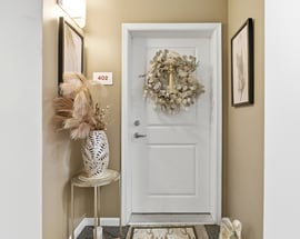 400 Bank Street #APT 402