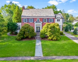 80 Forest Avenue