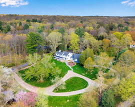 10 Cedar Lane