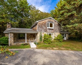 418 Plymouth Road