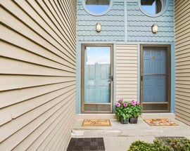 15 Perry Avenue #D10