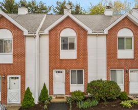 585 Park Road #7-3