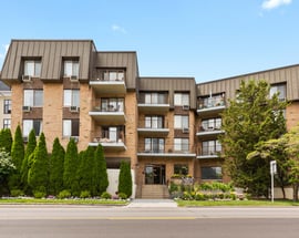 560 Halstead Avenue #3B