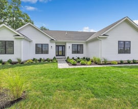 11 Hunting Ridge Road