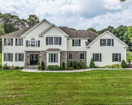 55 Country Woods Lane