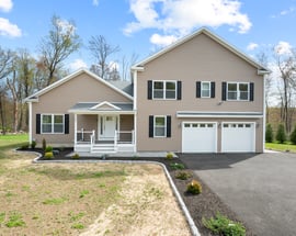 383 Leonard Road