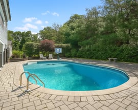 11 Audubon Lane