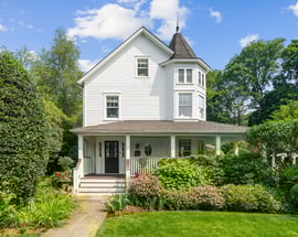 19 Mead Street