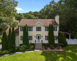 24 Tanglewood Drive