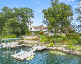 142 Lake Drive South