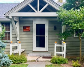 123 Goshen East Street