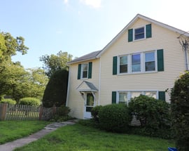 2 Oak Street  #Upper