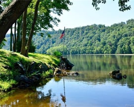 67 Lake Lillinonah Road North