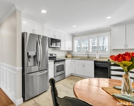 280 East Main Street  #B5