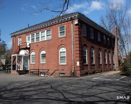 232 Williams Street East