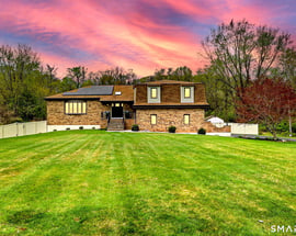 2262 Ridge Road