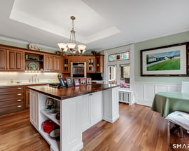 27 Highland Avenue