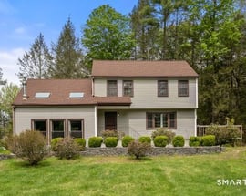 26 Old Coach Road