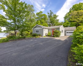 18 Willow Lane