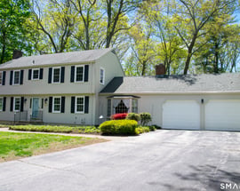 39 Churchill Lane