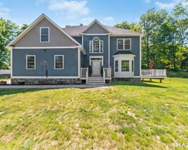 16 Glen Grove Road