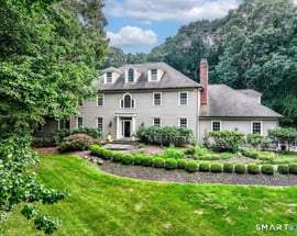 2 Raven Crest Drive