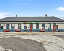 109 Railroad St