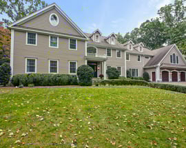 87 Greenleaf Drive
