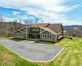 1 Cloverleaf Farm South