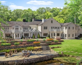 637 Valley Road