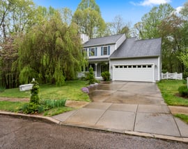 Welcome To Your Charming Colonial Retreat In The Heart Of Mystic!