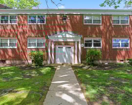 36 Courtland Avenue Avenue #3