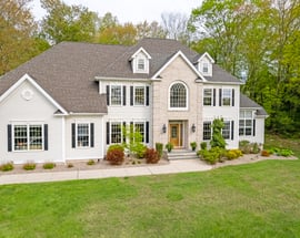 64 Warren Glen