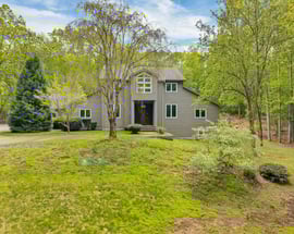 20a Bush Hill Drive