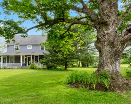 119 Egremont Plain Rd
