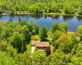 312 E Long Bow Ln