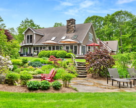 13 Taconic Ave