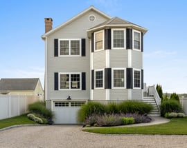15 Buckingham Avenue