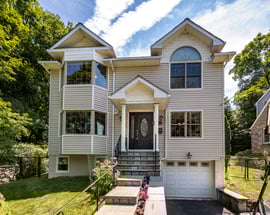 84 Macarthur Lane