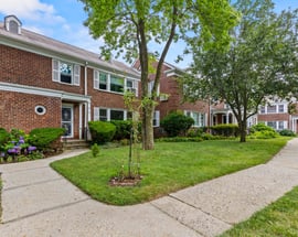 73 Lawrence Park Crescent #73