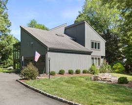 6 Janson Drive