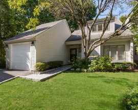 9 Evon Court