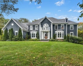 96 Comstock Hill Avenue