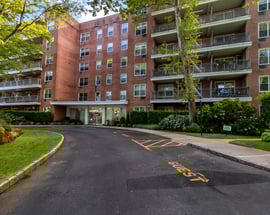 177 E Hartsdale Avenue  #2Y